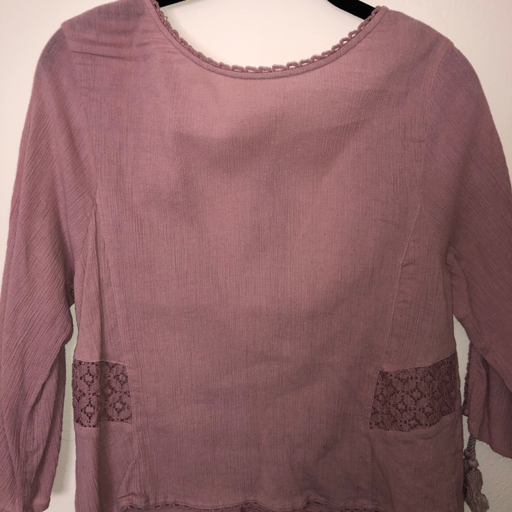 Top - Picture 2 of 6